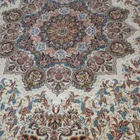 فرش ۹ متری کرم رنگ همراه با کناره ۱ در ۴|فرش|اهواز, گلستان|دیوار