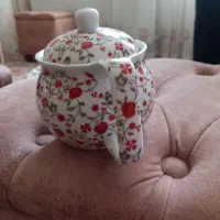 ۲ عدد قوری چای وکوچک با قیمت مناسب سالم ودر حد نو|قوری، کتری، قهوه‌ساز دستی|تهران, نازی‌آباد|دیوار