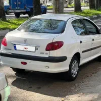 پژو ۲۰۶ sd مدل1390 بی رنگ|خودرو سواری و وانت|رشت, عینک|دیوار
