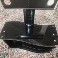 فروش یک عدد میز تلویزیون