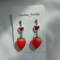 گوشواره توت فرنگی پینترستی