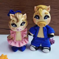 عروسک اسب برای سال عید با خمیر کلی کاملا دست ساز