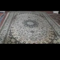 سه عدد فرش یکی دوازده متری و دوتا شش متری