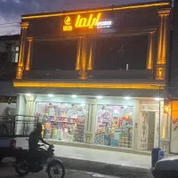 اجاره مغازه نوساز بر خیابان اصلی
