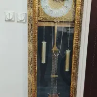 ساعت ایستاده برنزی