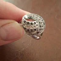 انگشتر عقیق و زمردی ورق بزنین|جواهرات|اردبیل, |دیوار