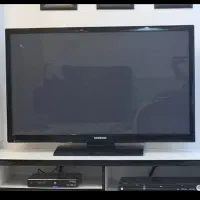 تلویزیون ۴۲ سامسونگ و گرامافون