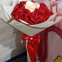 فروش دو دسته گل روبانی ۷ شاخه آماده