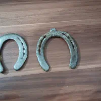 نعل اسب کهنه