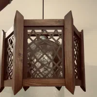 لوستر چوبی بزرگ خیلی خیلی تمیز قیمت مناسب