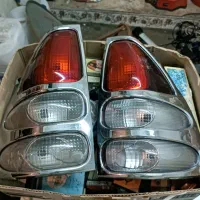چراغ عقب پرادو