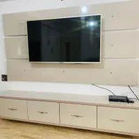 میز تلوزیون و دکور پشت تلوزیون