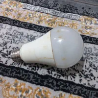 استخدام نیروی کار با تجربه در صنعت روشنایی
