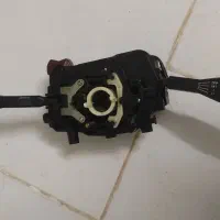 دسته چراغ و راهنما پراید