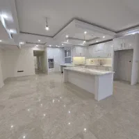 ۱۷۵ متر ۳ خواب نوساز ویو ابدی ۲ پارکینگ سندی