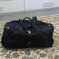 چمدان و کیف مسافرتی|کیف، کفش، کمربند|شیراز, تندگویان|دیوار