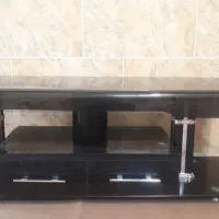 میز تلوزیون شیشه ای