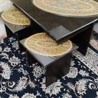 میز عسلی سالم بدون هیچ خط و خشی و میز تلویزیون