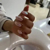 کاشت ناخن آزادشهر