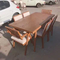 میز نهار خوری و صندلی جلو مبلی