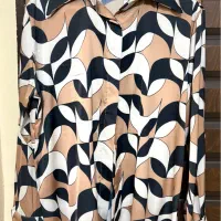 اباس زنانه/ شومیز|لباس|ساری, |دیوار