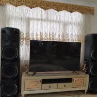 اسپیکر میکرو لب مدل ۶۰۰ غول صدا