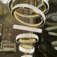 لوستر کهکشانی|لوستر و چراغ آویز|قدس, شهر‌قدس|دیوار