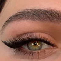 مدل برای مژه موقت و اکسیشن