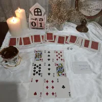 قهوه با ورق و تاس