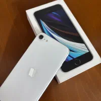 آیفون در حد نو SE