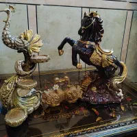 مجسمه تزعینی