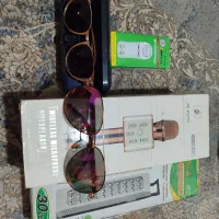 میکروفون بلوتوثی،چراغ قوه،شارژرباطری،عینک