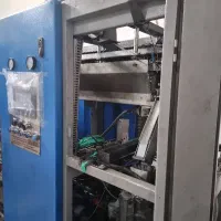 استخدام فنی کار نوشیدنی و بطری زنی