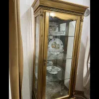 بوفه و گلدون