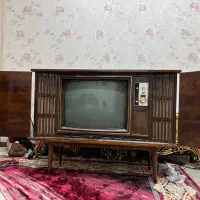 تلوزیون کمدی قدیمی آنتیک