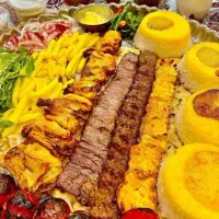 استخدام سوخاری زن سالاد زن و ساندویچ زن