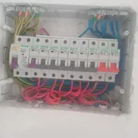 برقکار ساختمان رفع اتصالی،لاین نوری و غیره..|خدمات پیشه و مهارت|ساوه, |دیوار