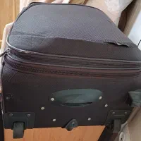 تعدادی ساک مسافرتی|کیف، کفش، کمربند|قم, چهار مردان|دیوار