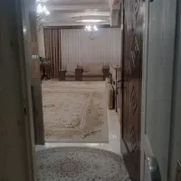 ۶۵ متری ط دوم جنوبی پارکینگ دار / کاشانی