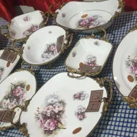 ظروف قدیمی پایه دار و دسته دار