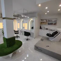 اجاره در سالن زیبایی لوکس و معتبر در حکیمیه