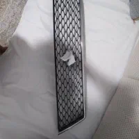 جلوپنجره دنا پلاس در حد( با زه نقره ای و مارک وسط)