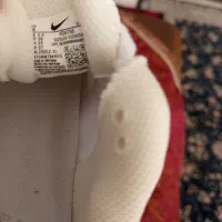 کفش اسپورت|کیف، کفش، کمربند|شاهینشهر, نبوت|دیوار