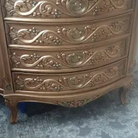 میز آرایش سالم و بدون شکستگی