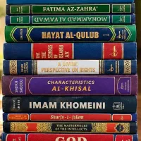 فروش کتب مذهبی به زبان انگلیسی