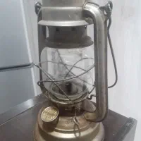 چراغ نفتی یا فانوس