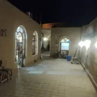 استخدام همکار خانم در کافه فست فود