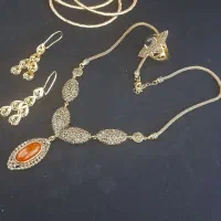 زیور آلات رنگ ثابت