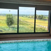 اجاره ویلا استخردار جنگلی مدرن ایزدشهر|اجارهٔ کوتاهمدت ویلا و باغ|ایزدشهر, |دیوار