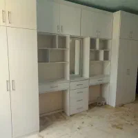 نصاب کابینت کمددیواری تخت کمجا|خدمات پیشه و مهارت|اسلامشهر, زرافشان|دیوار